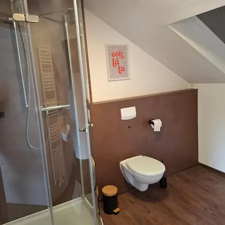 Ewergass In - Nur 8 Km Von Trier - Kostenl Oepnv-ticket Ab 04-26 Nyaraló